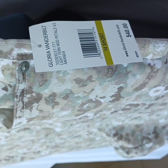 Gloria Vanderbilt Cream Green Brown Floral Amanda Vintage Jeans Size 14 short - Picture 3 of 7